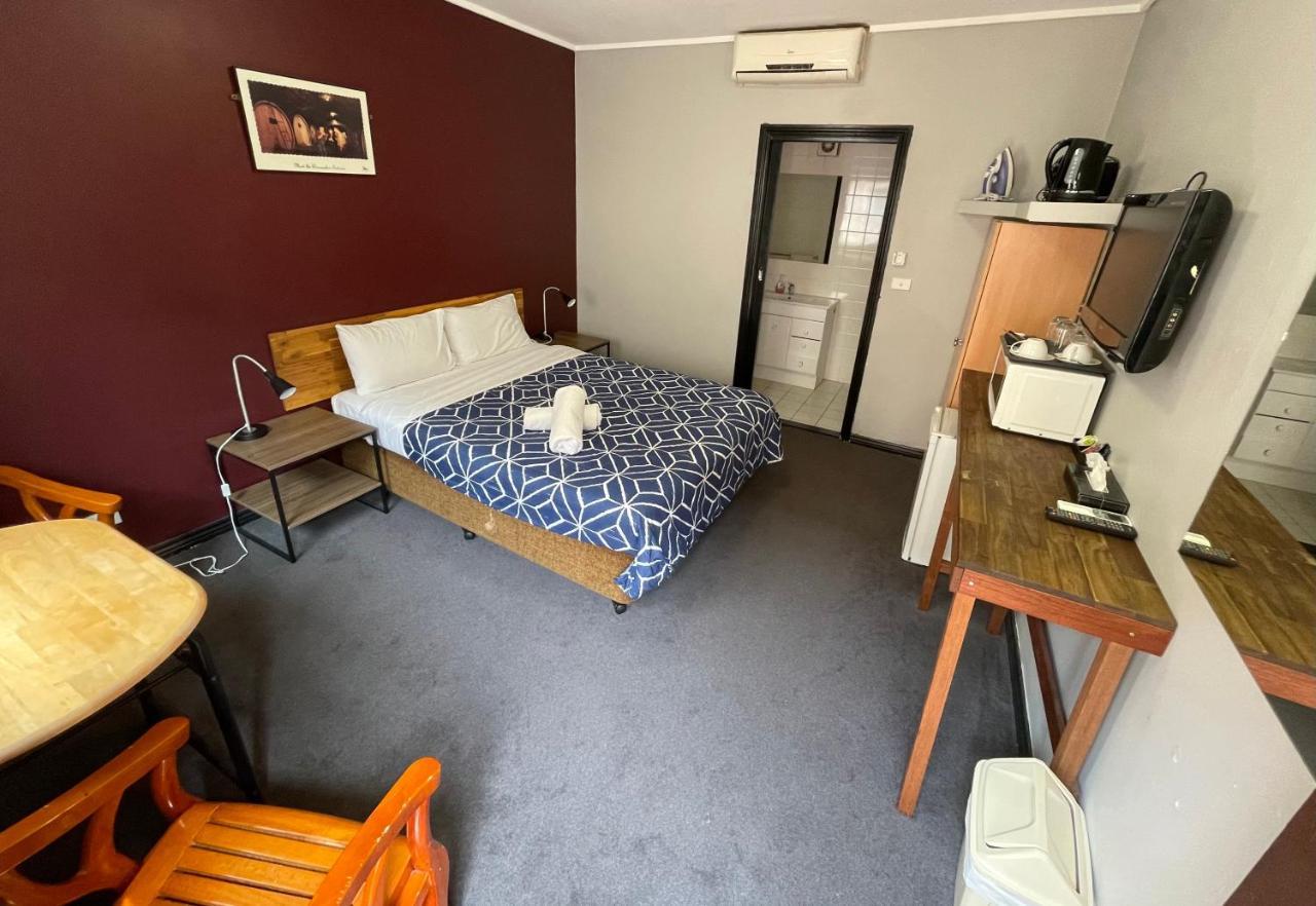 Queen Room