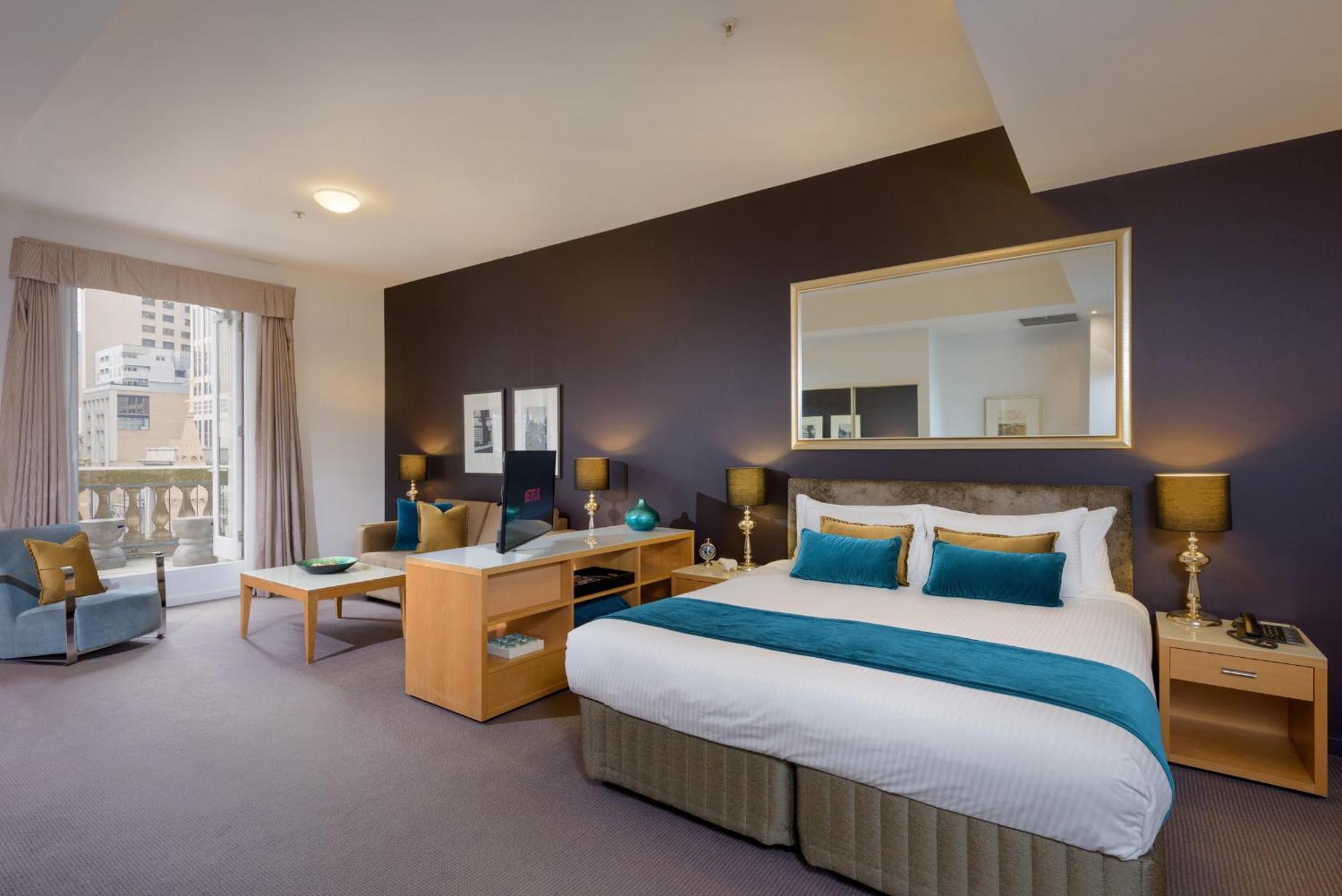 Heritage Balcony Suite