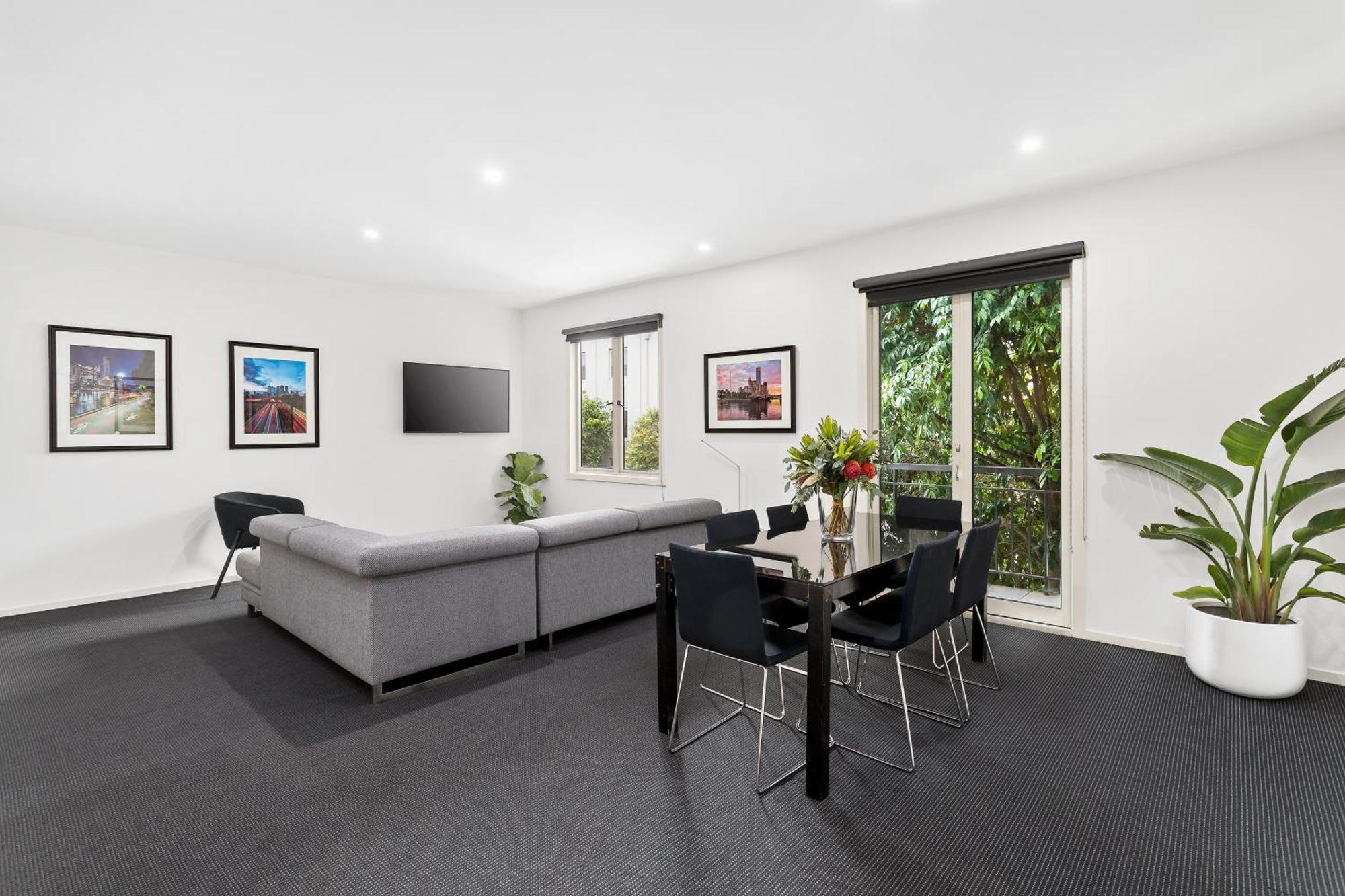 Superior Three-Bedroom Apartment