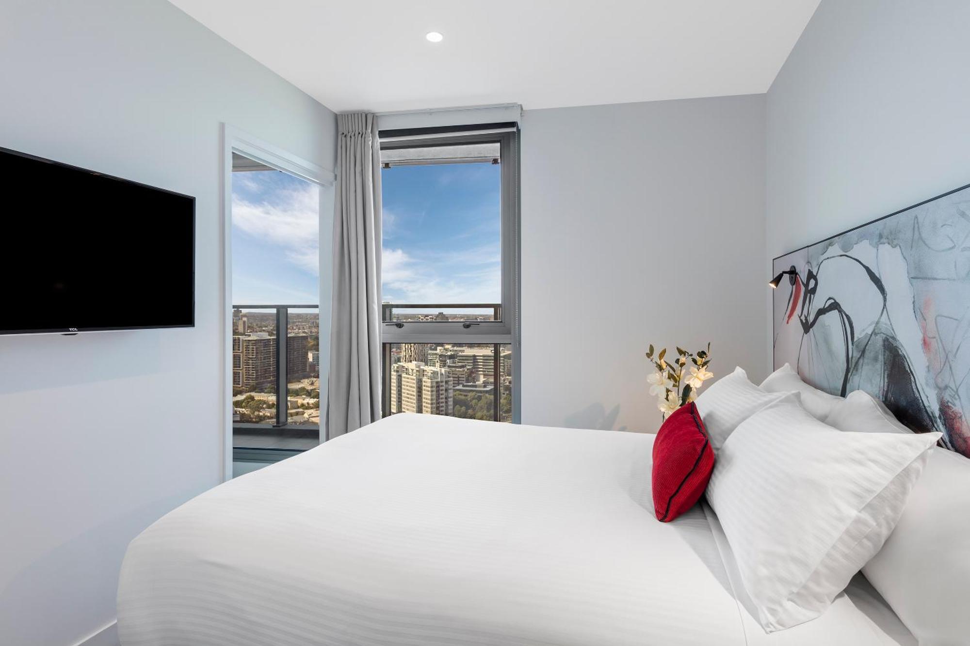 One-Bedroom Sky Apartment