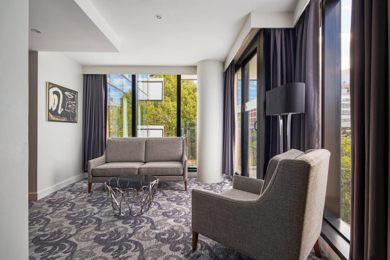 Federation One-Bedroom King Suite Terrace City View