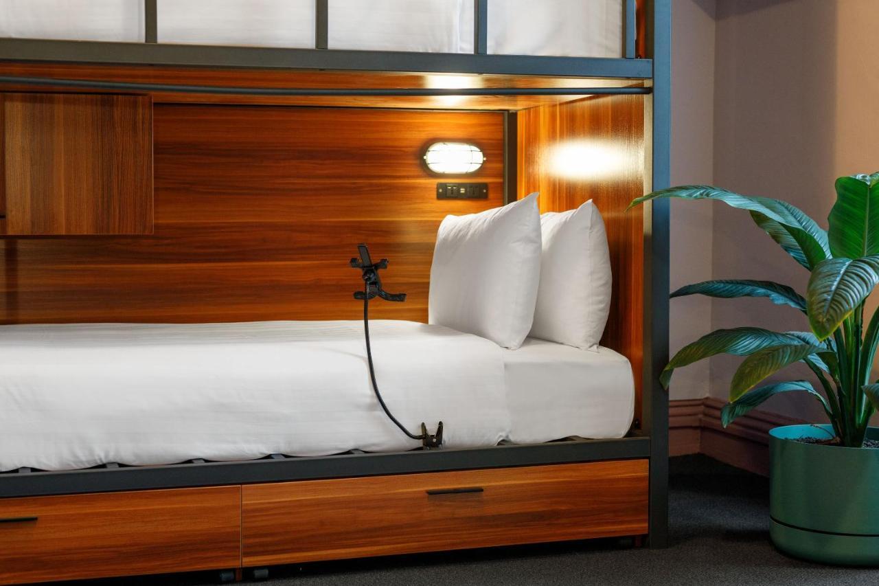Bed 4-Bed Dormitory Room 18-35 years only
