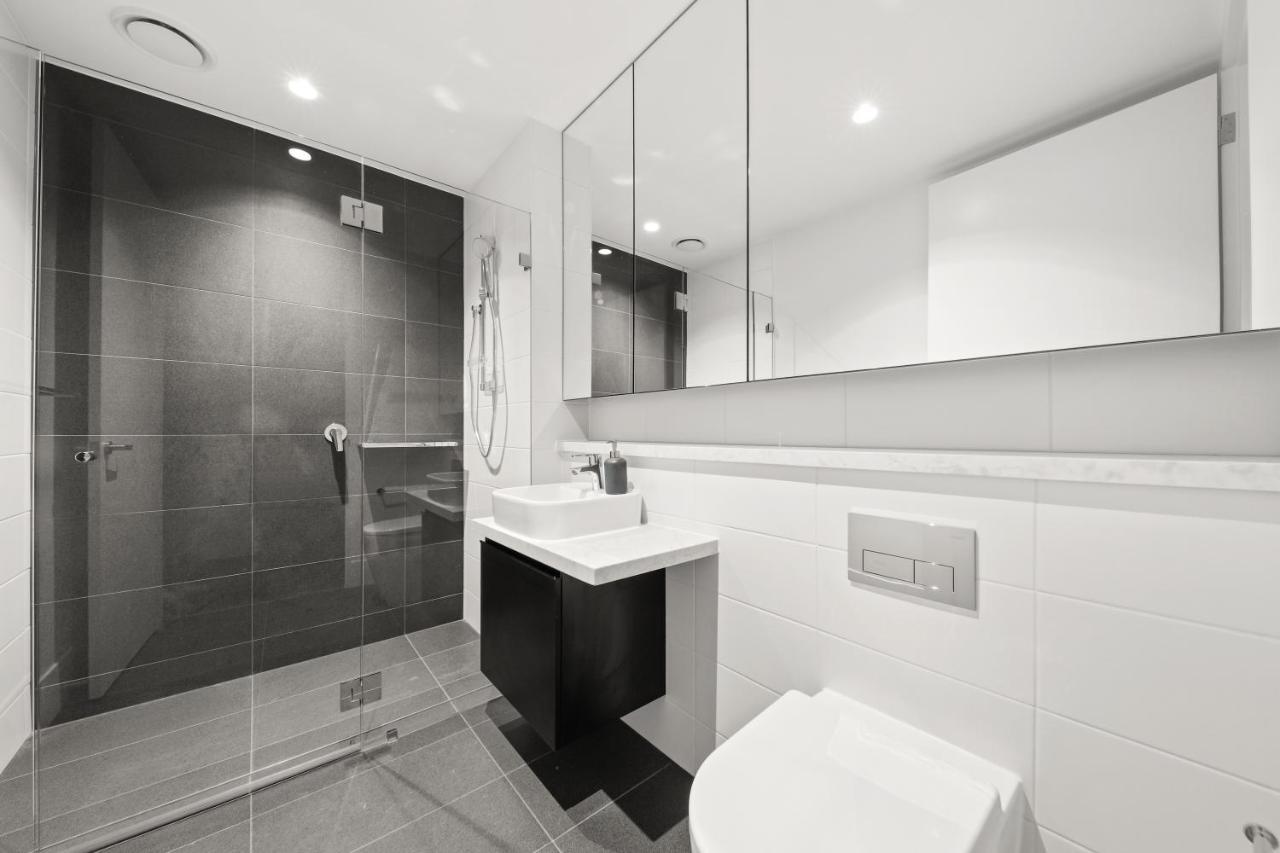 One-Bedroom Apartment,1489316320:JPEG