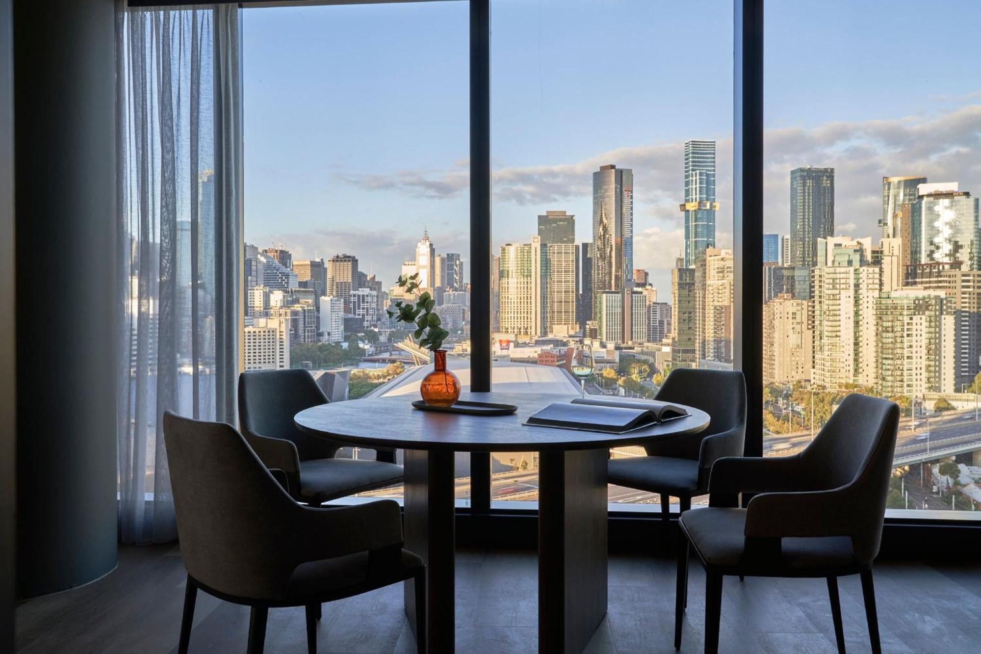 Signature Suite1KingCity view