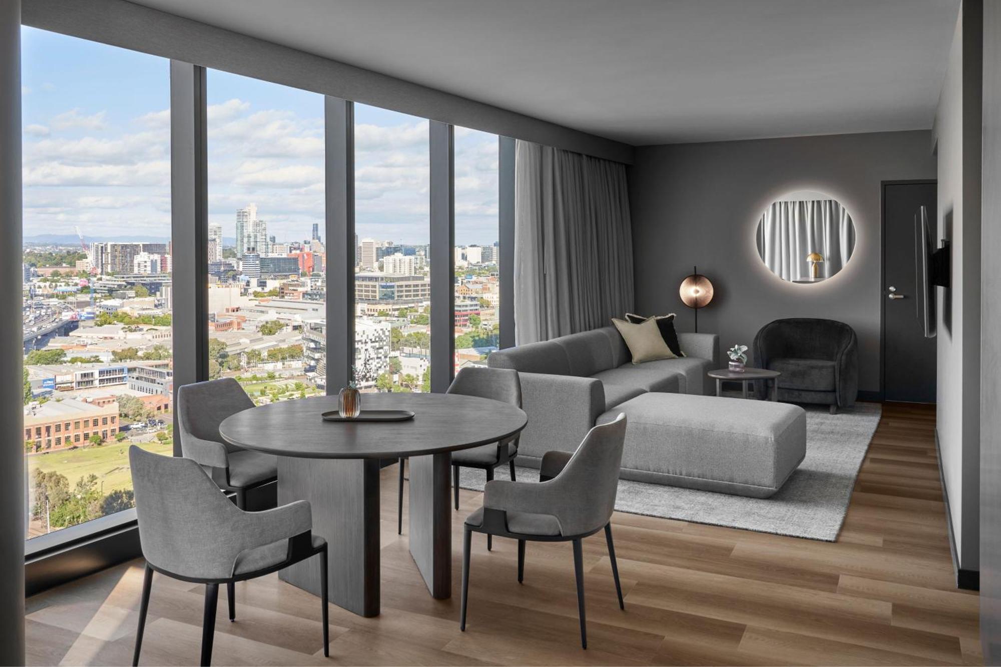 Signature Suite1KingCity view