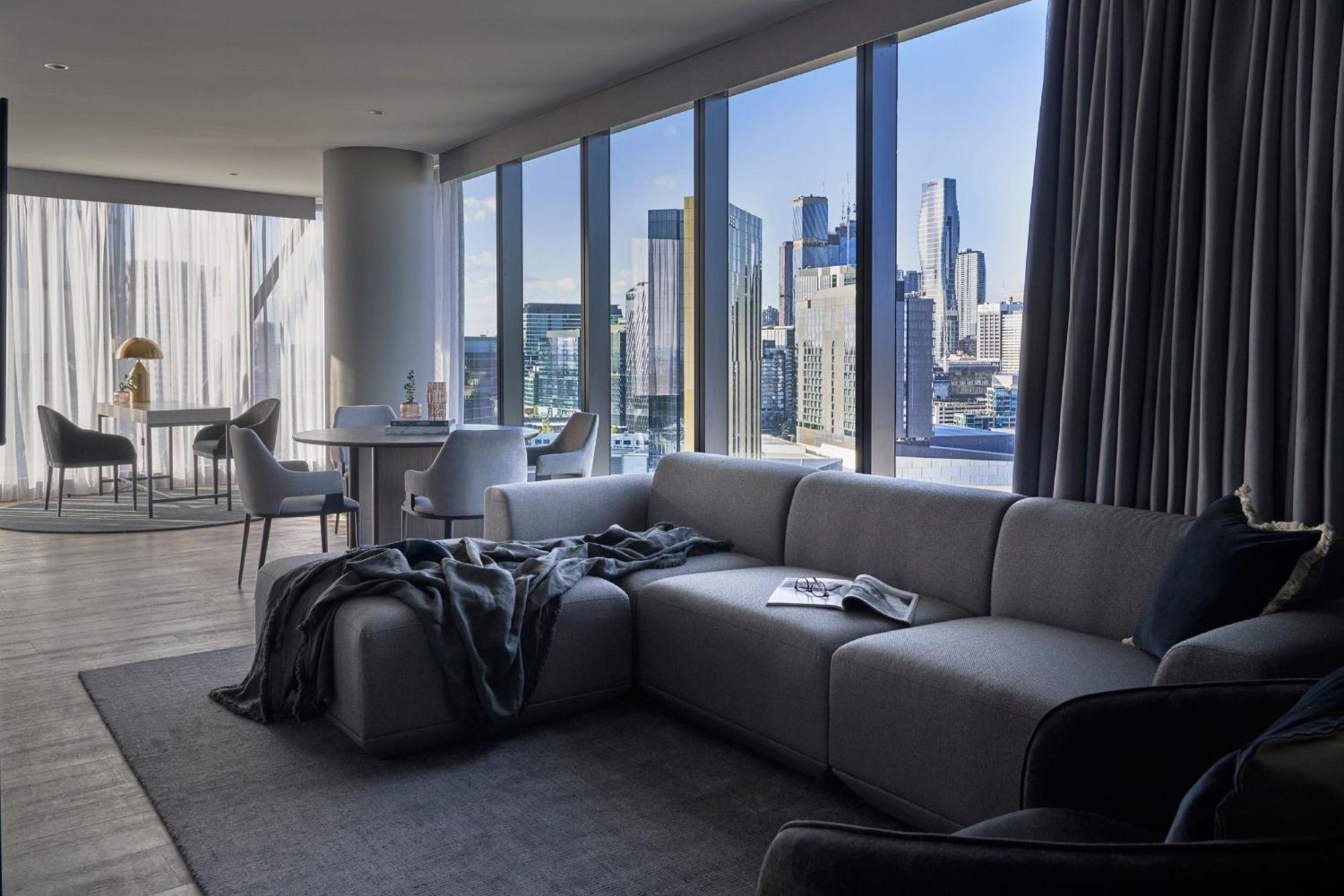 Signature Suite1KingCity view