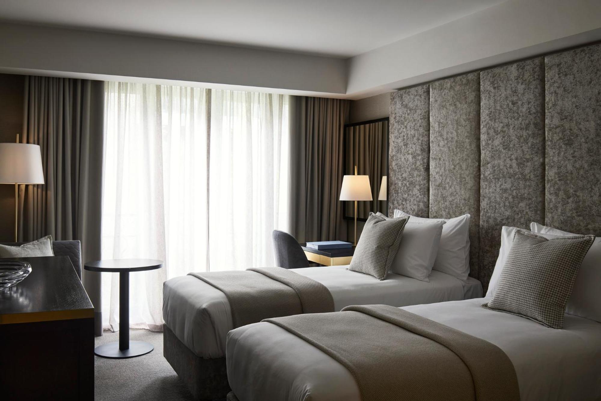 Classic Room,1578377432:JPEG