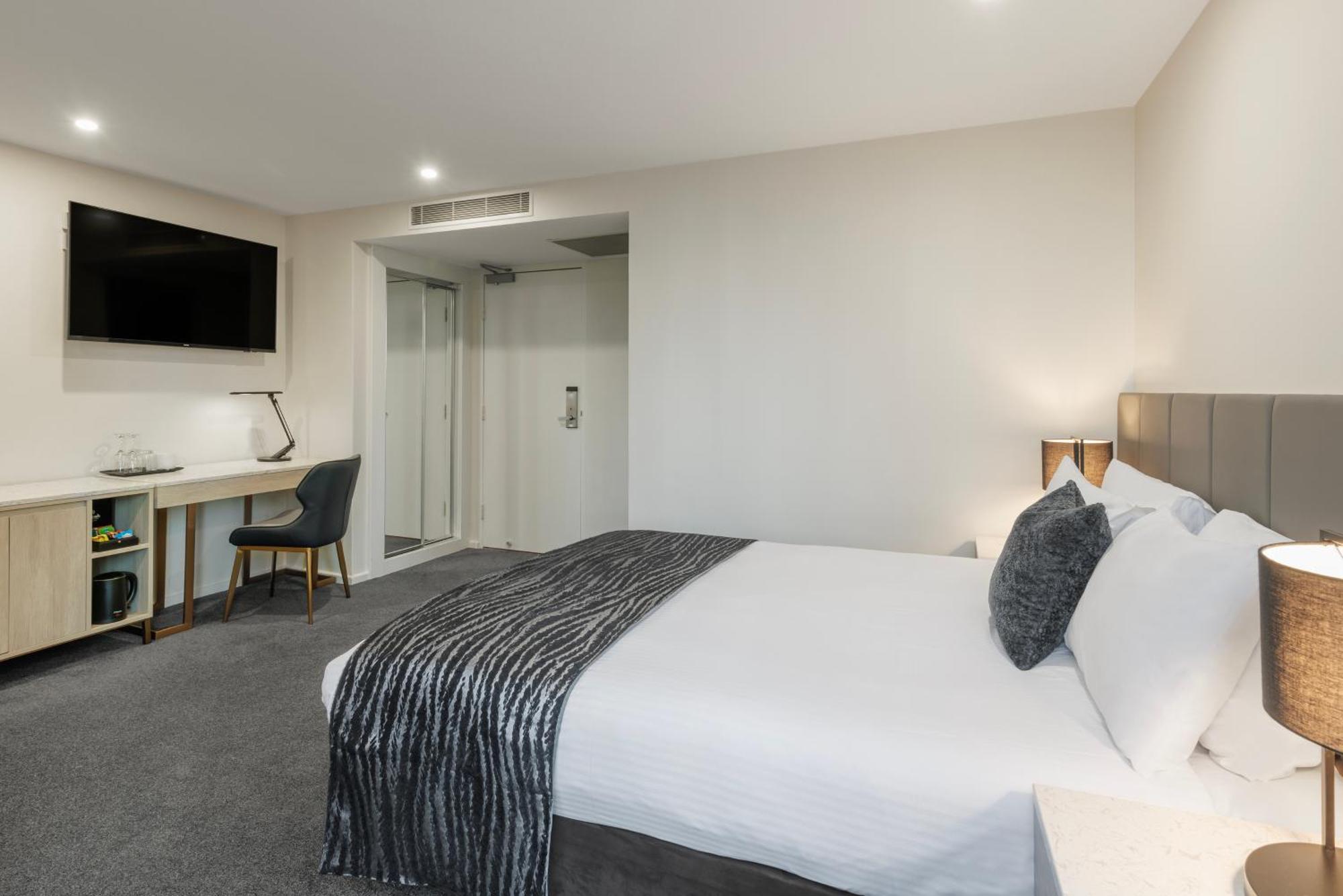 Superior Queen Room