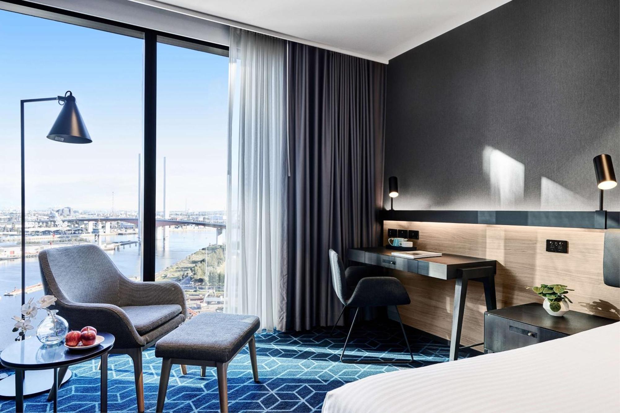 Harbor View Suite