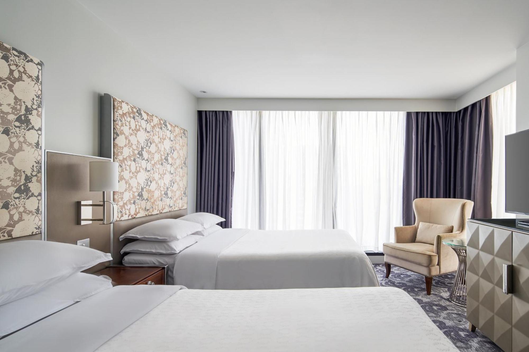 Grand Deluxe Larger Room Two Double Beds Garden View Corner Room