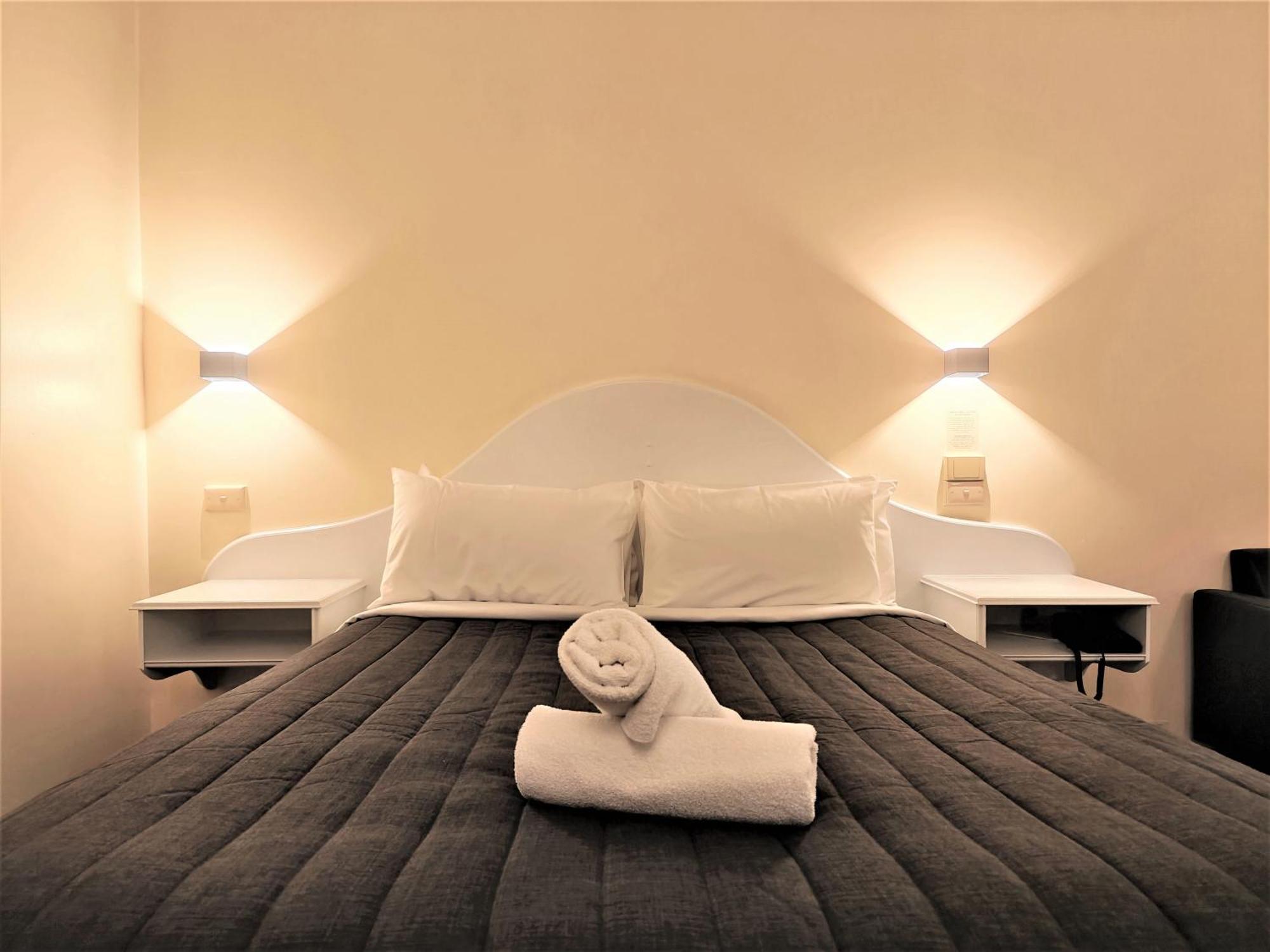 Standard Queen Room,1633690643:JPEG