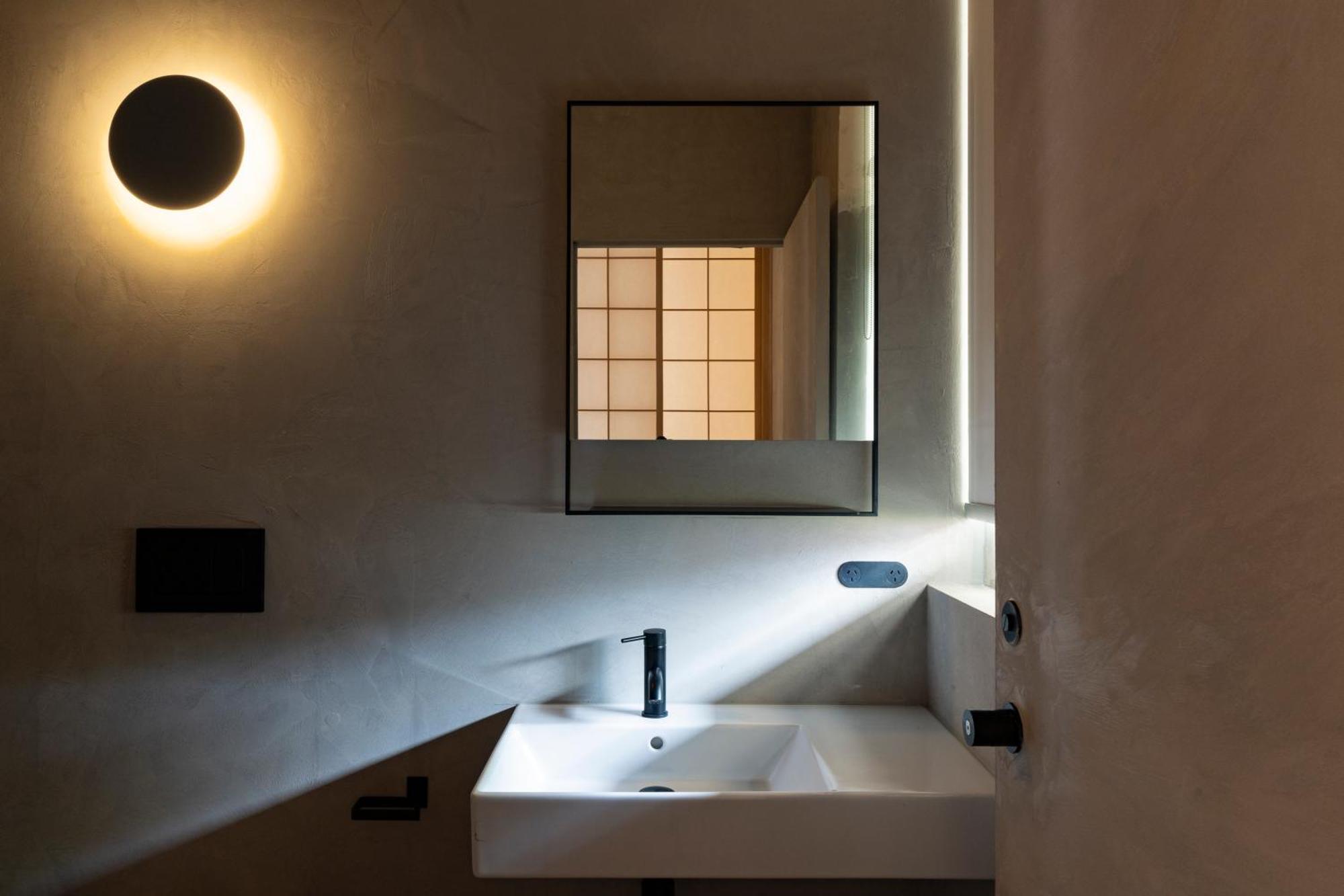Japanese-Style Room