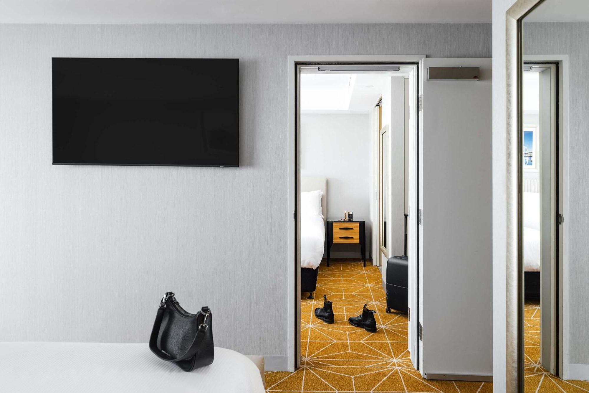 Family Suite Interconnecting
