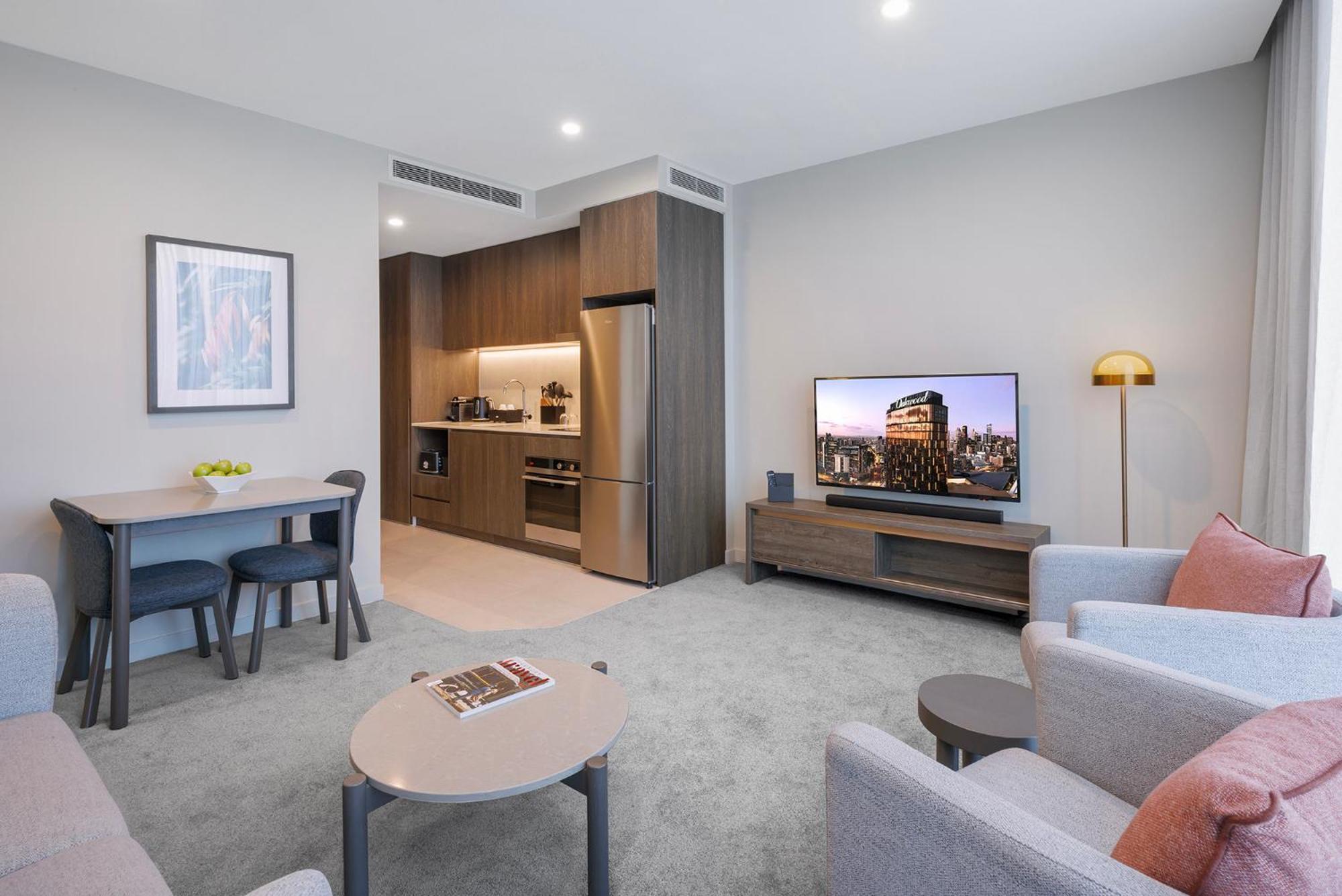 Executive One Bedroom Apartment Twin
