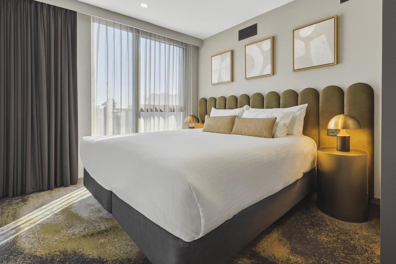 Two-Bedroom Apartment Two King Beds
