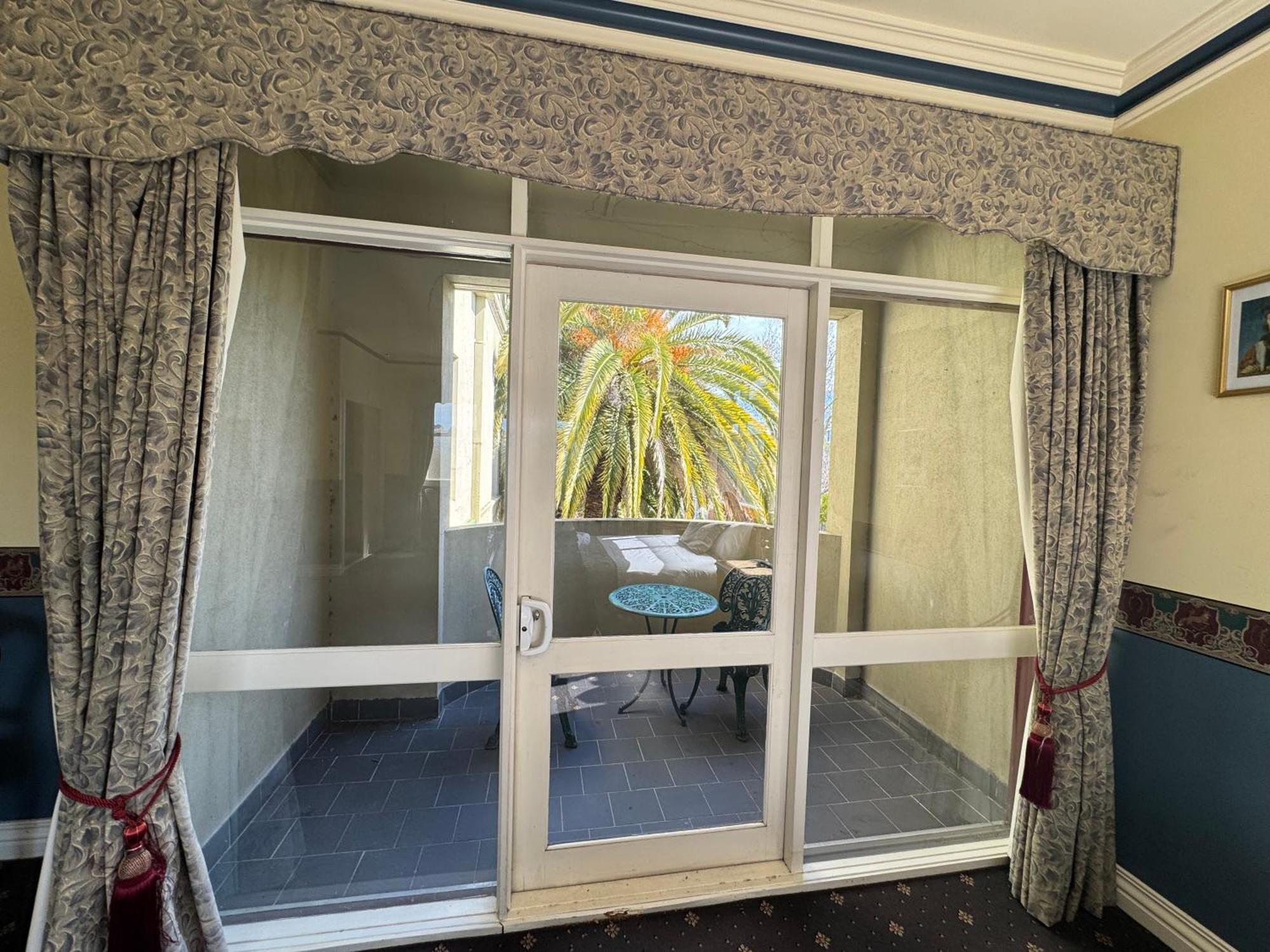 Deluxe Double Room Balcony,1705596212:JPEG