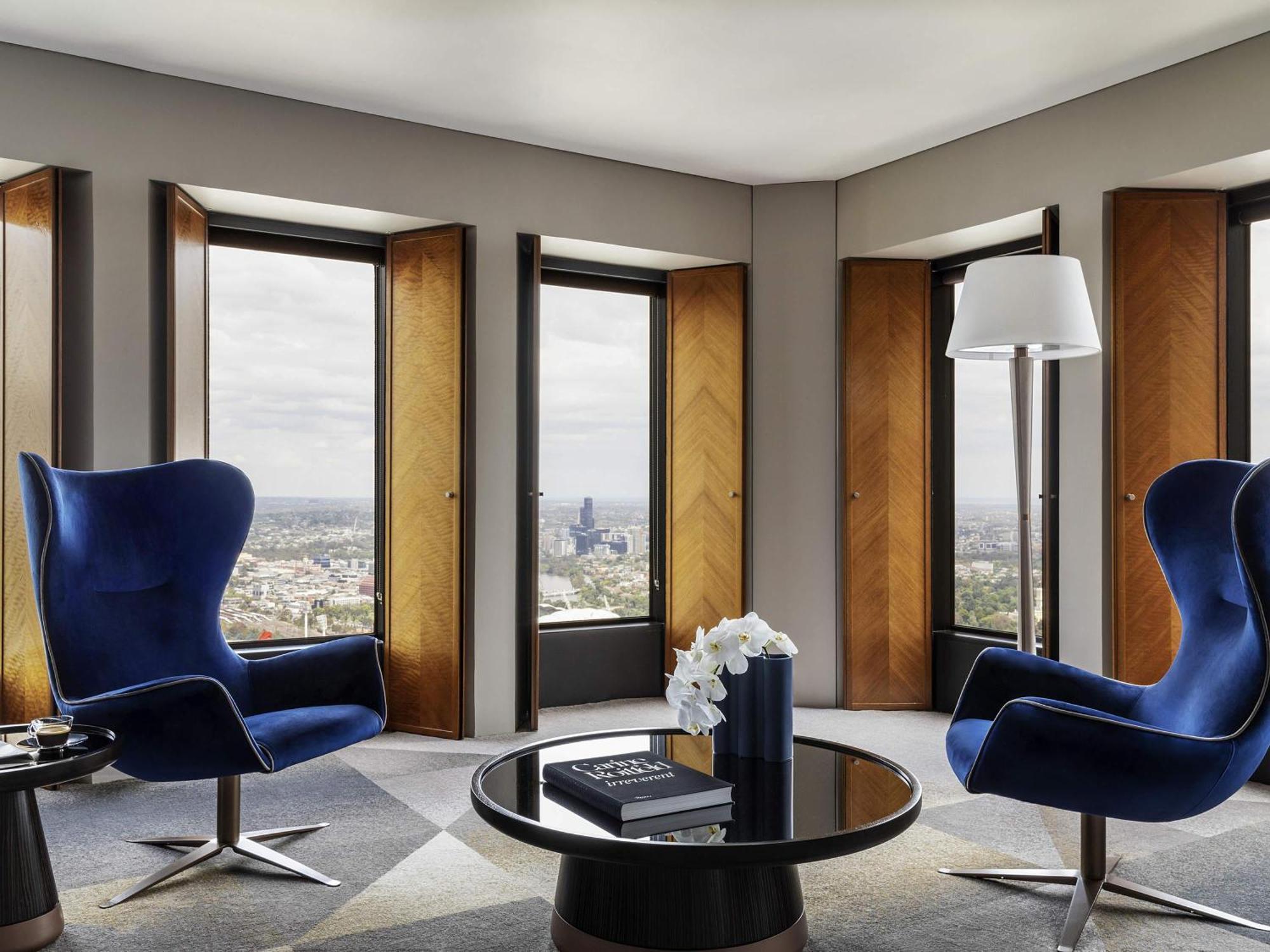 Junior Corner King Suite Bay River View