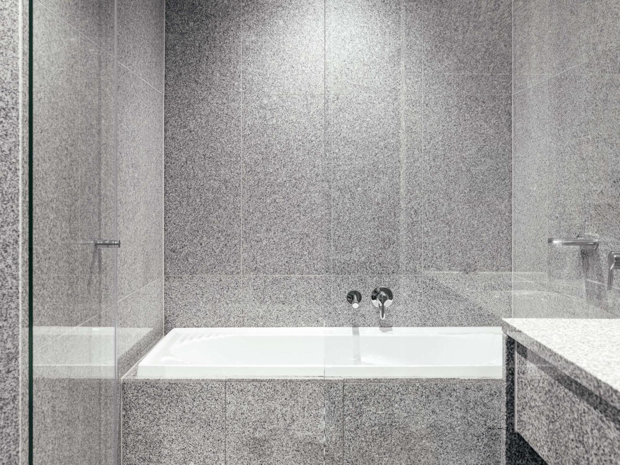 Family Suite Interconnecting