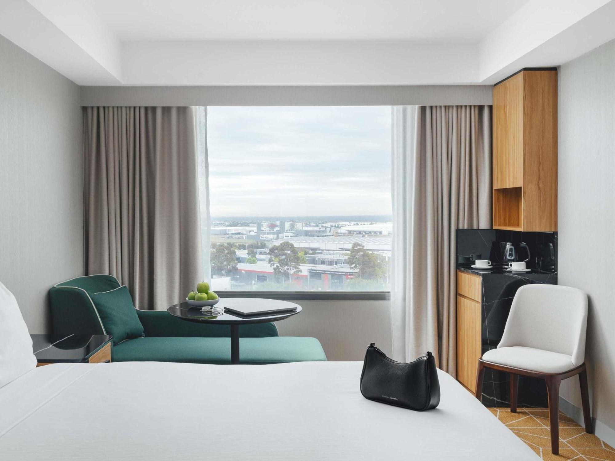 Premium King Room