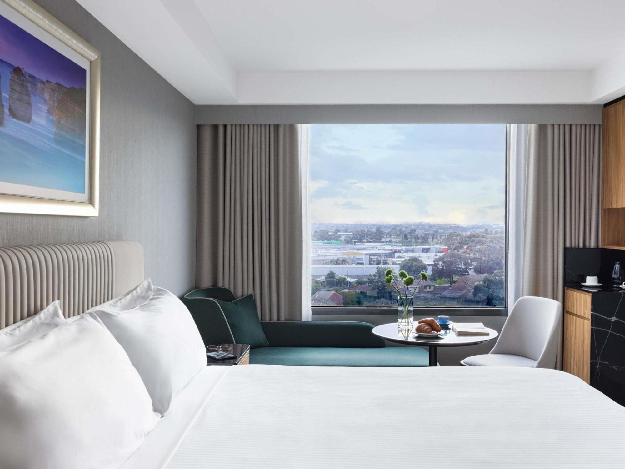 Premium King Room