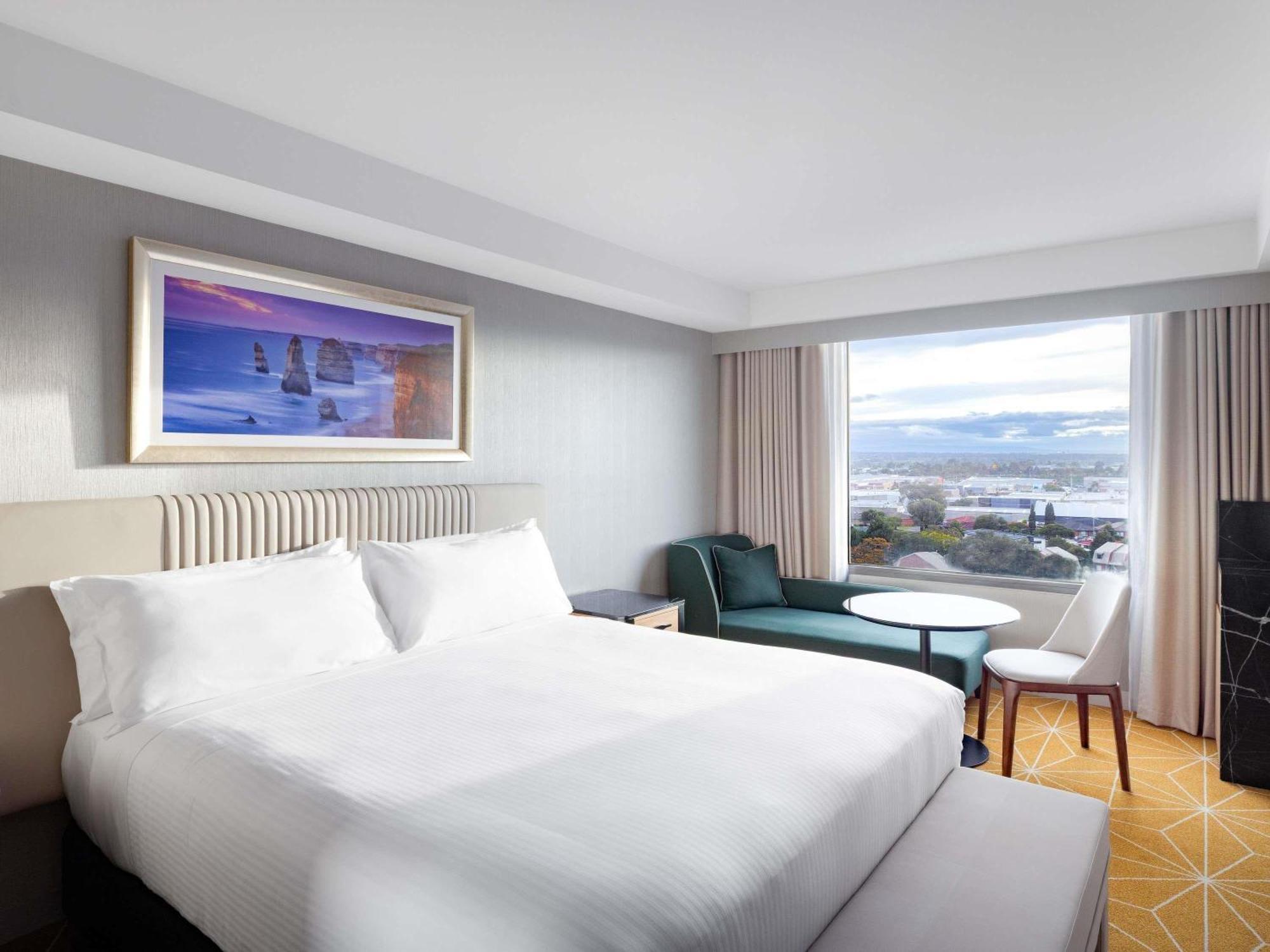 Premium King Room