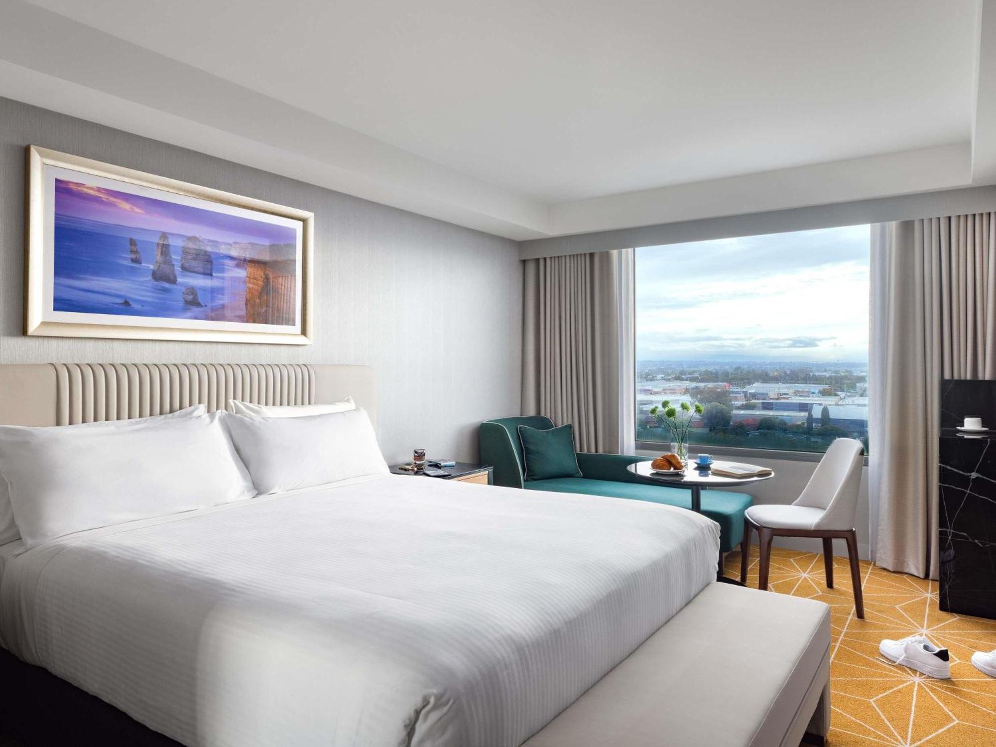 Premium King Room
