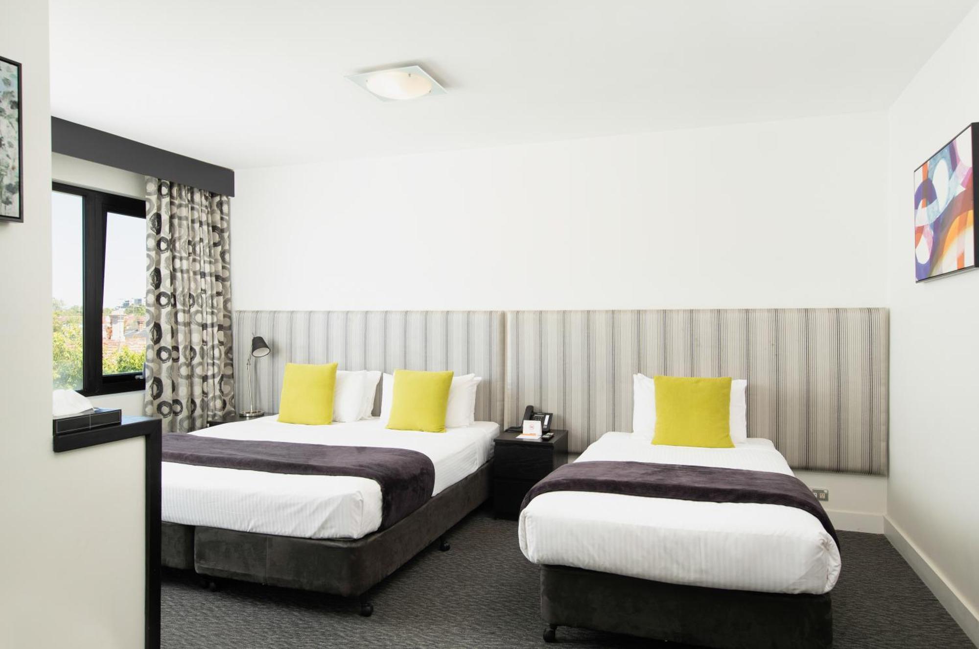 Executive Triple Room