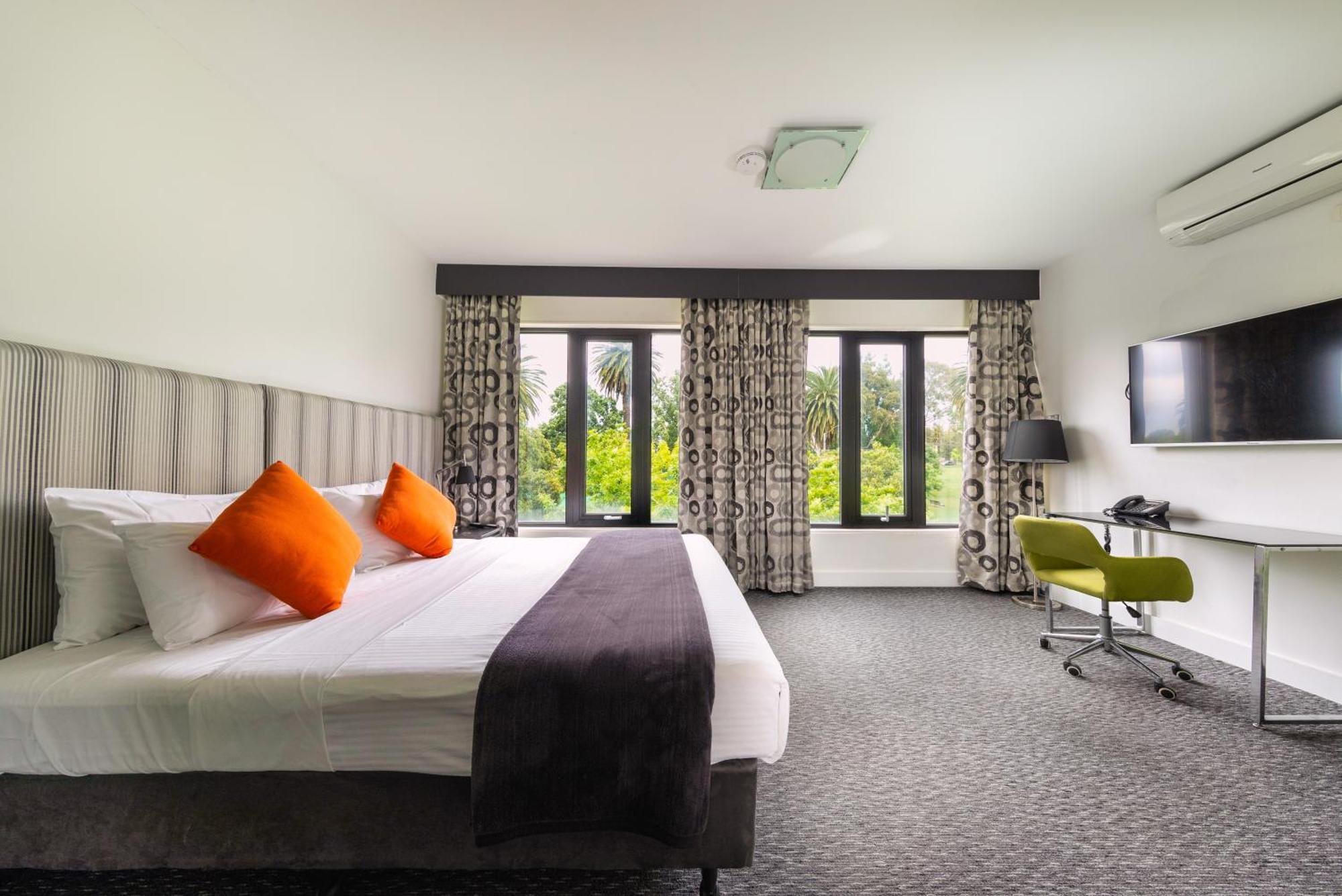 Double Room Spa Bath