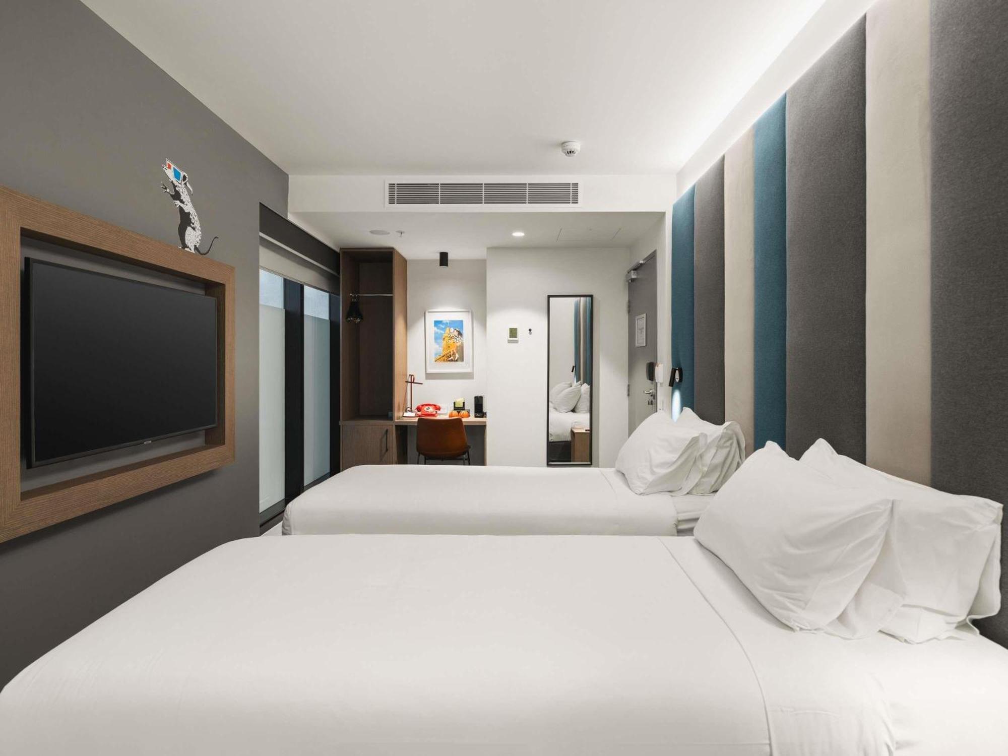 Standard Twin Room