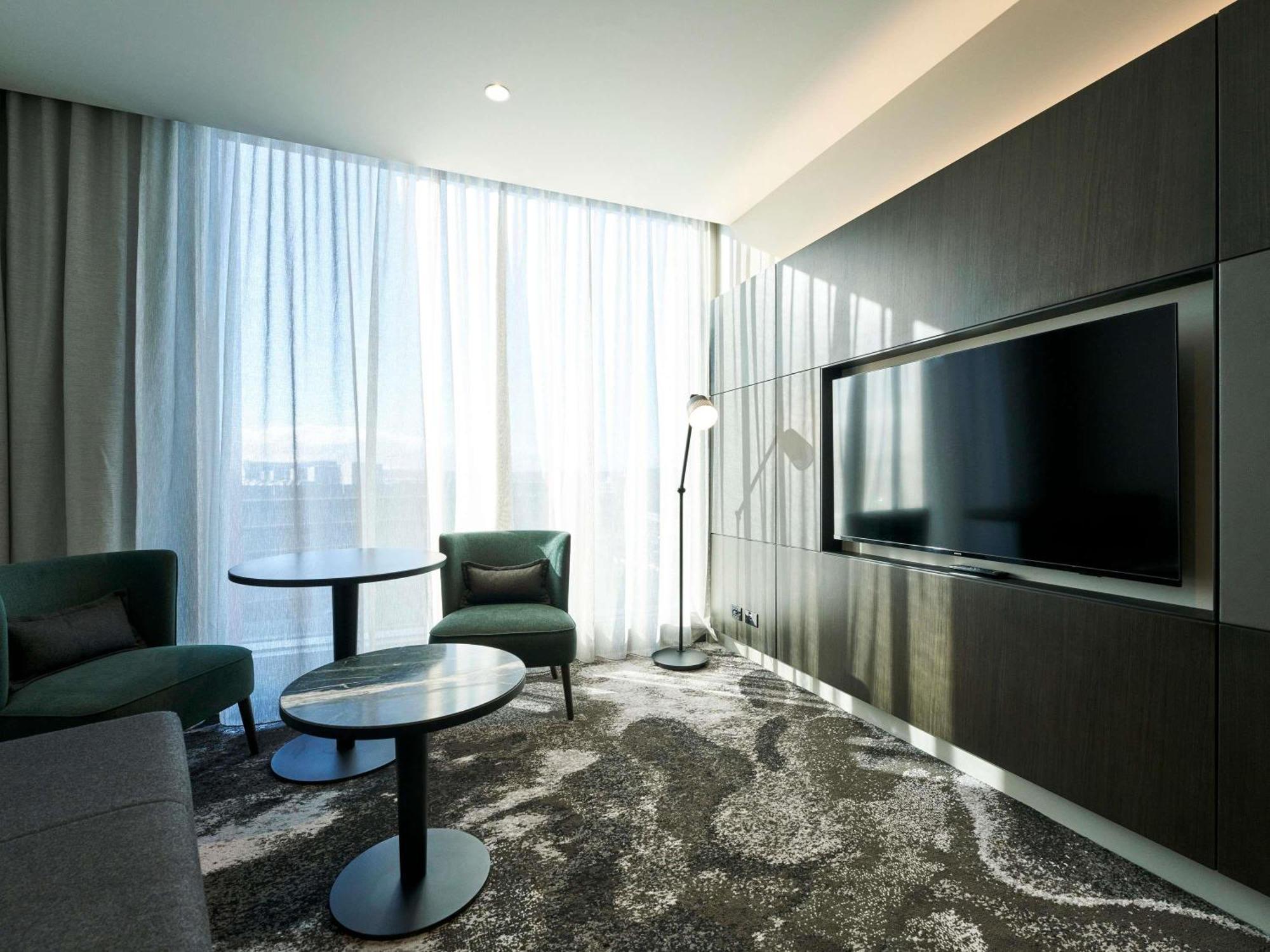Junior suite 1 king bed