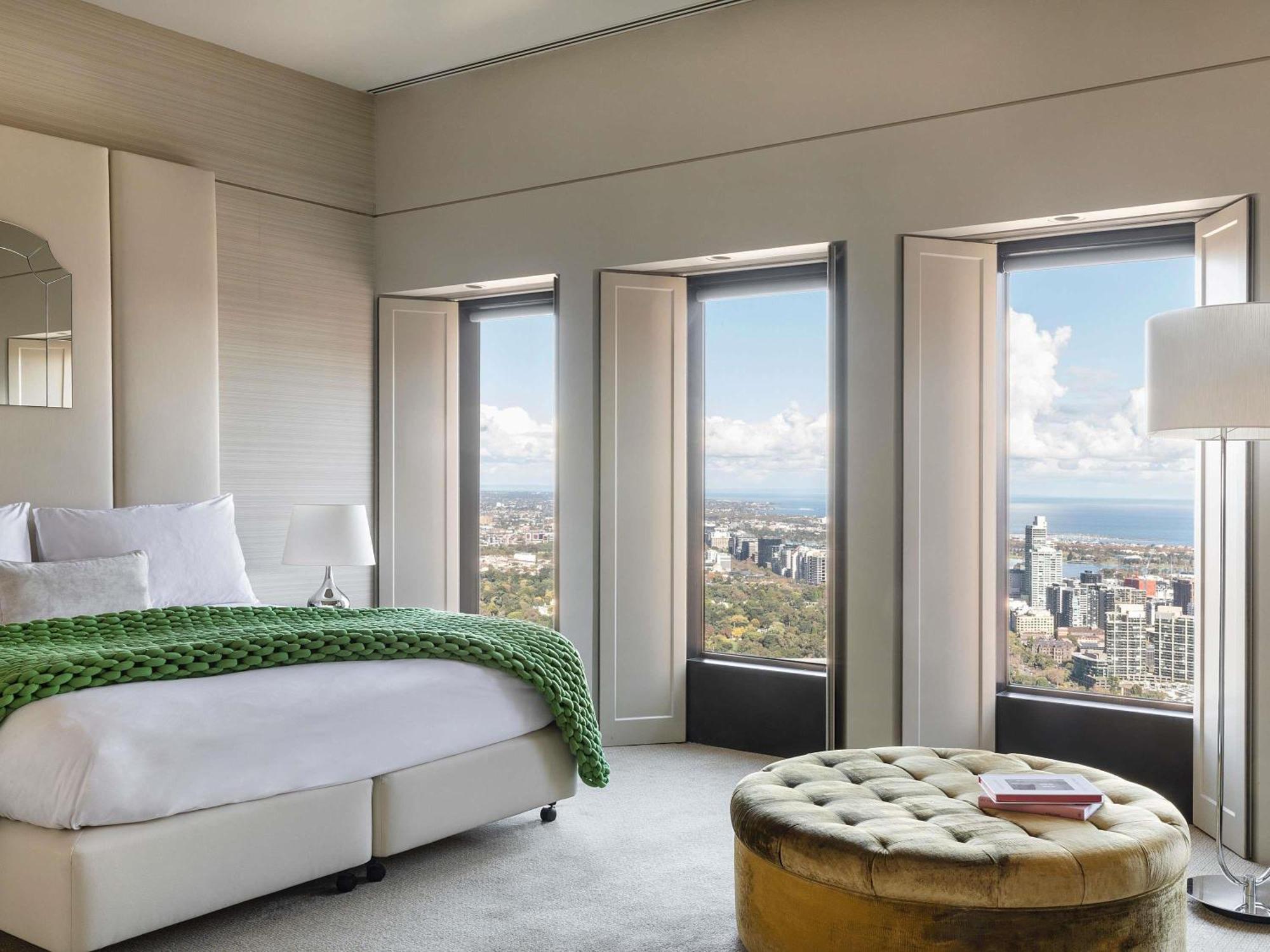 Opera Suite Residence