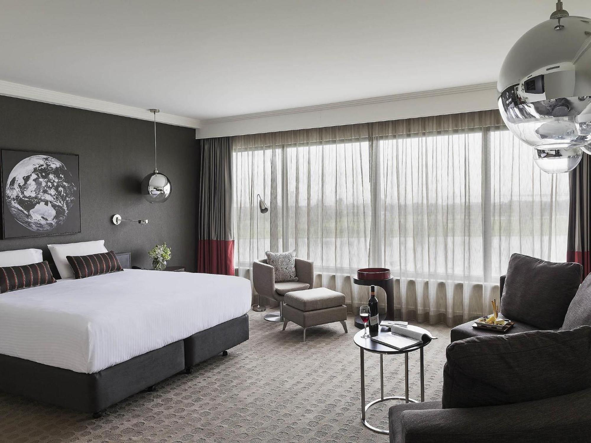 Chambre Lit King-Size de Luxe - Vue sur Lac