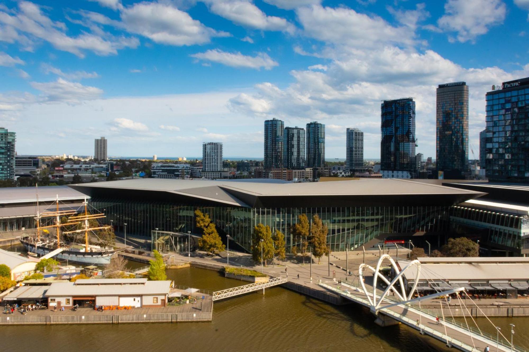 Three-Bedroom Executive Apartment River View