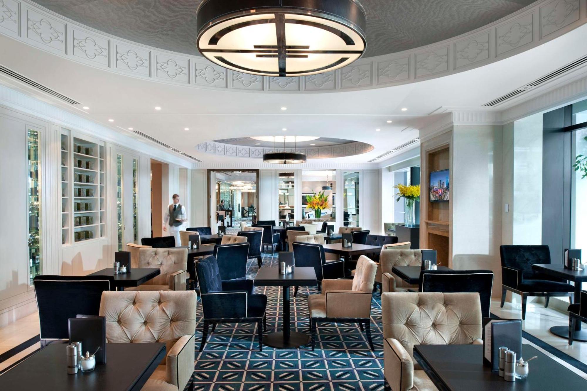 Premier Suite Club Lounge Access