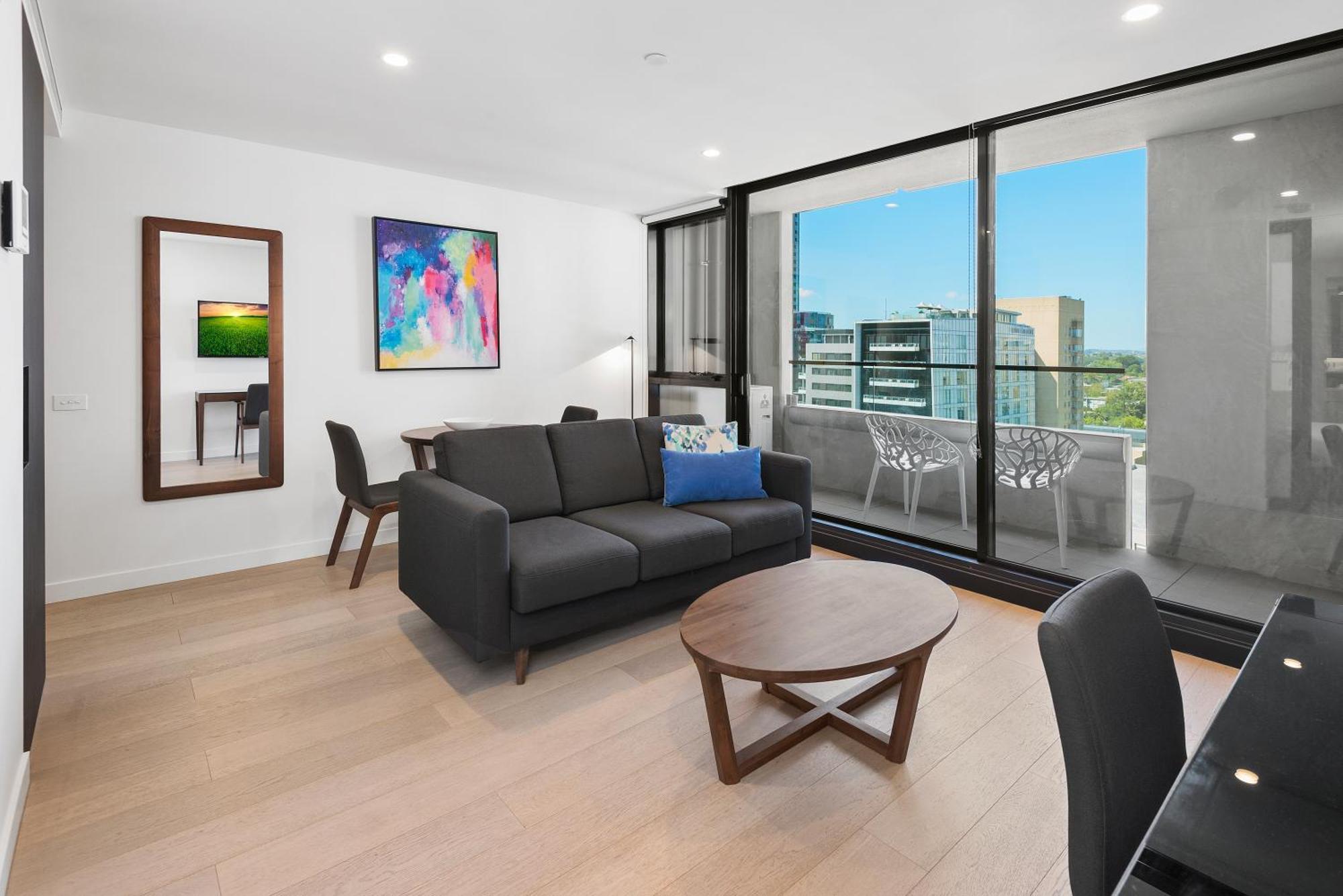One Bedroom Upper Floor Apartment