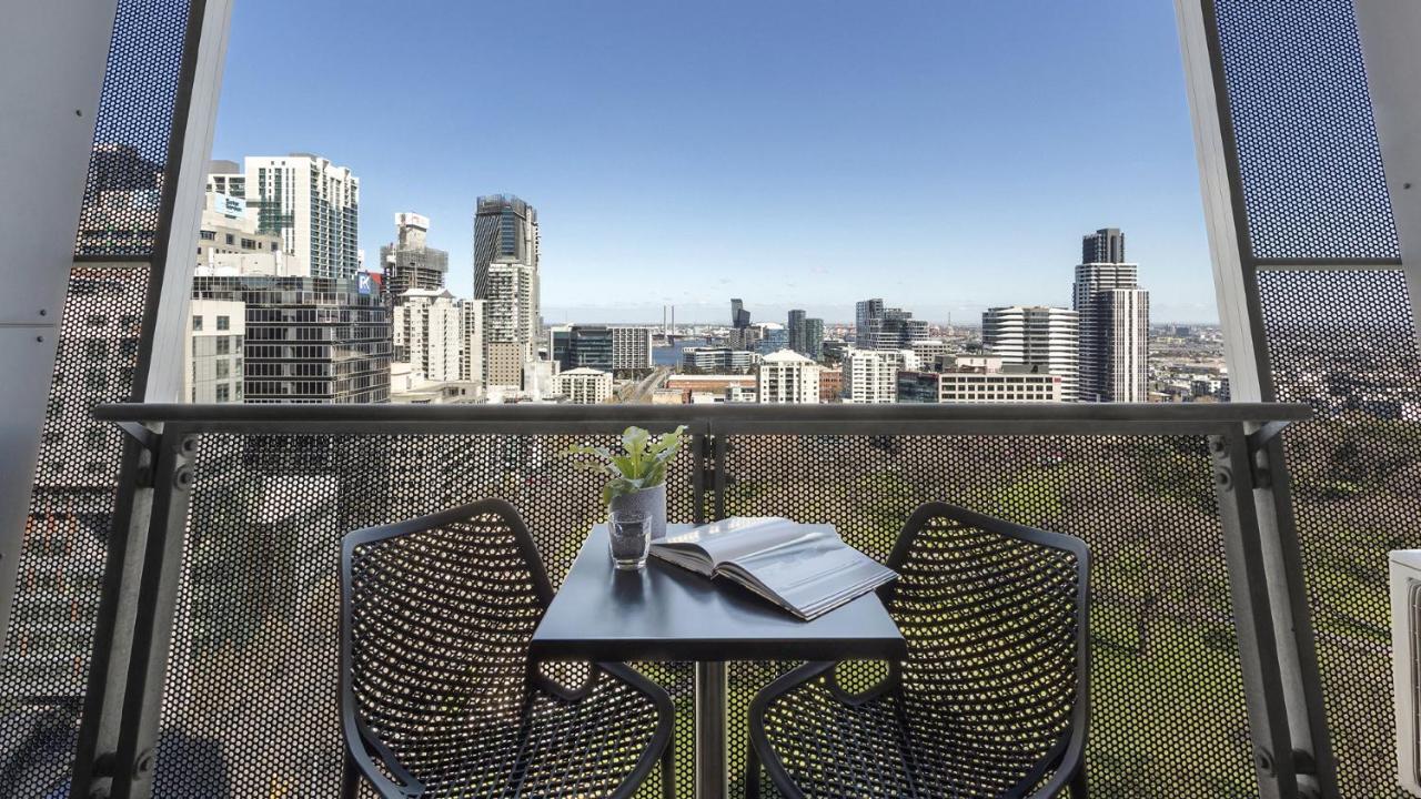 Upgrade Studio Park View & Balcony No Housekeeping