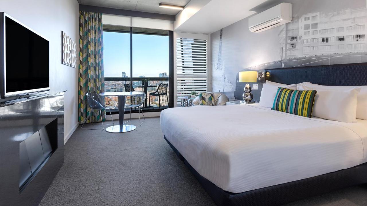 Upgrade Studio Park View & Balcony No Housekeeping