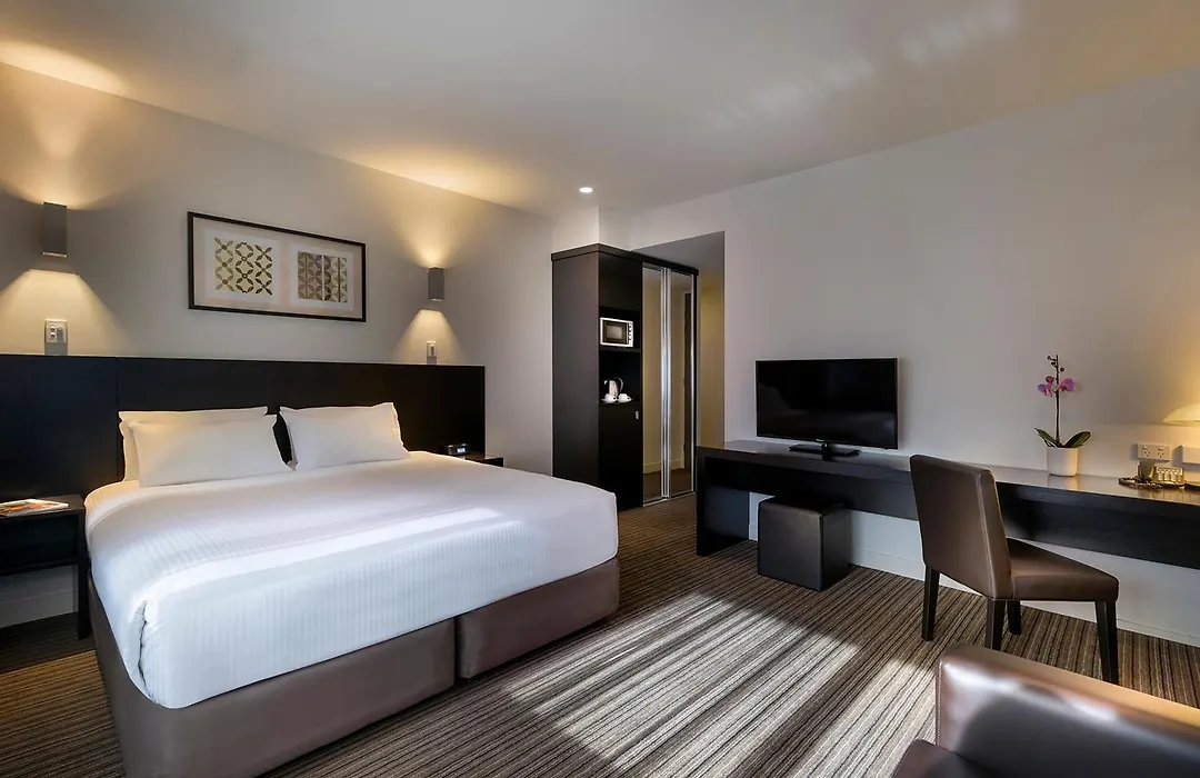 Causeway 353 Hotel-1