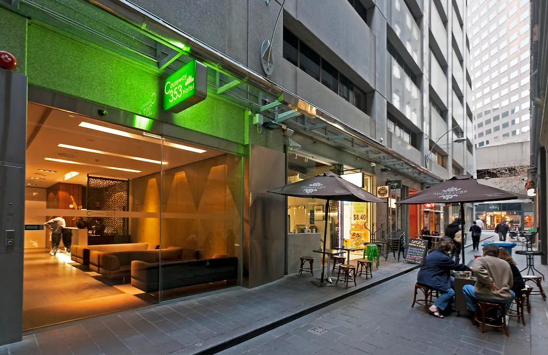 Causeway 353 Hotel-1
