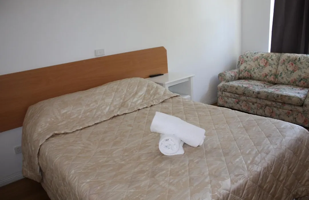 Coburg Motor Inn-1