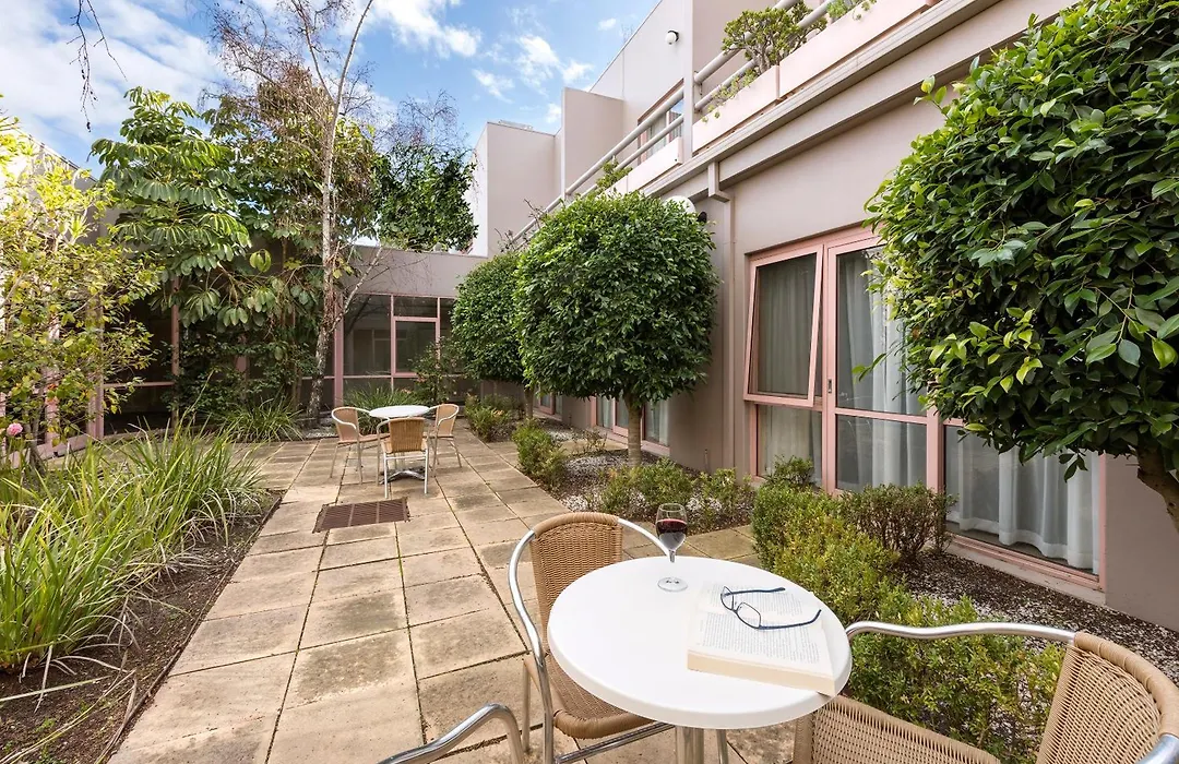 Kimberley Gardens Hotel, Serviced Apartments And Serviced Townhouses-1