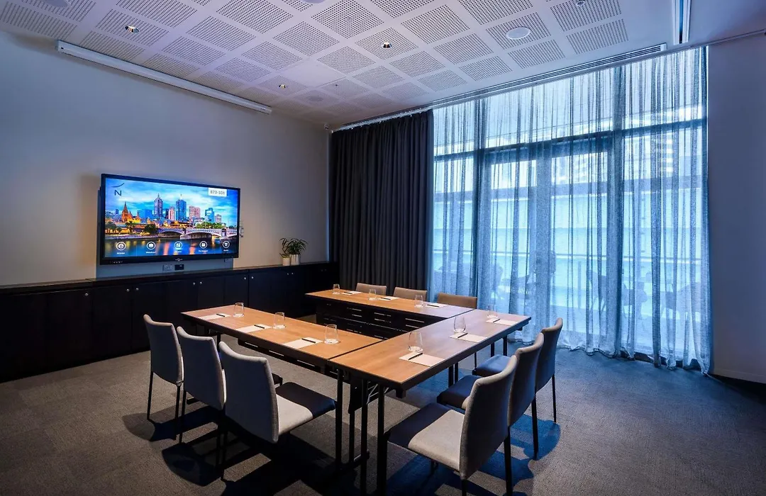 Novotel Melbourne Central-1