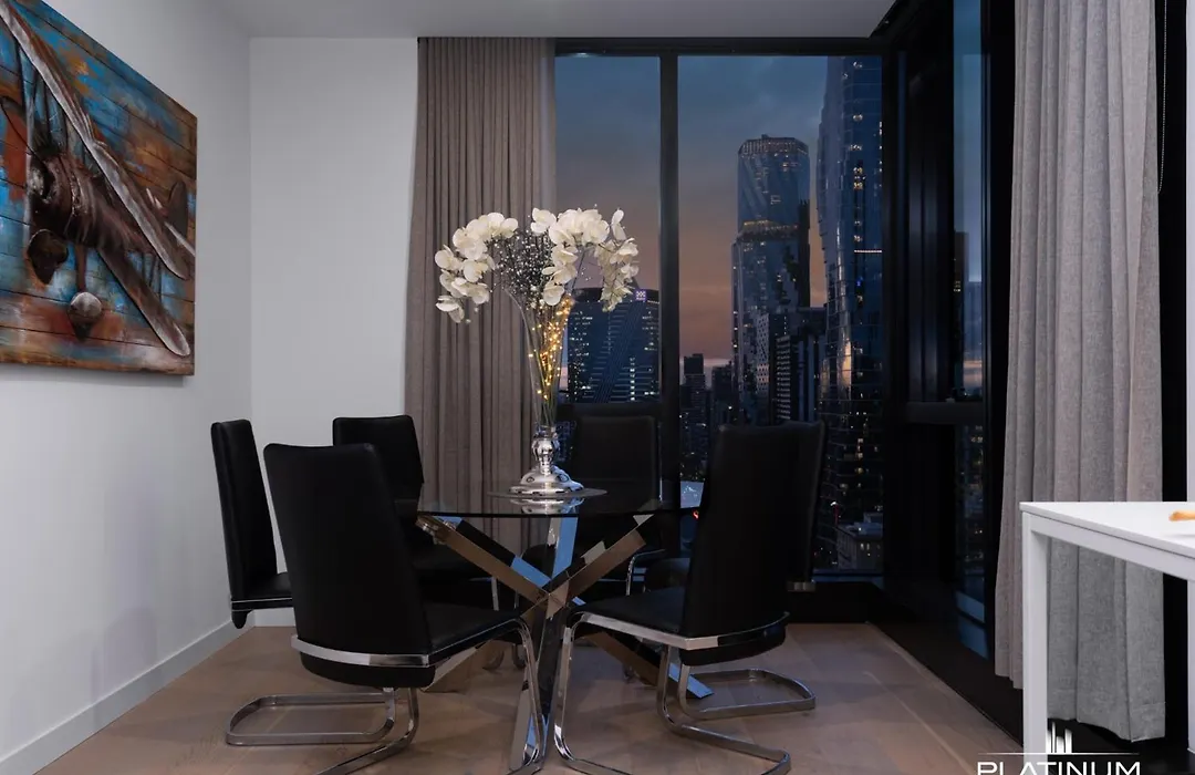 Platinum Luxury Stays On Southbank-1
