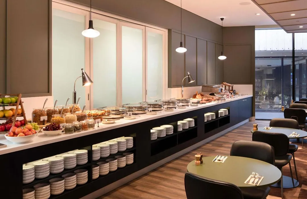 Mercure Melbourne Southbank-1