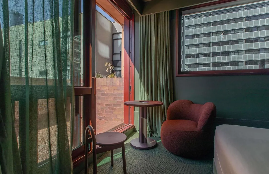 Hyde Melbourne Place-1