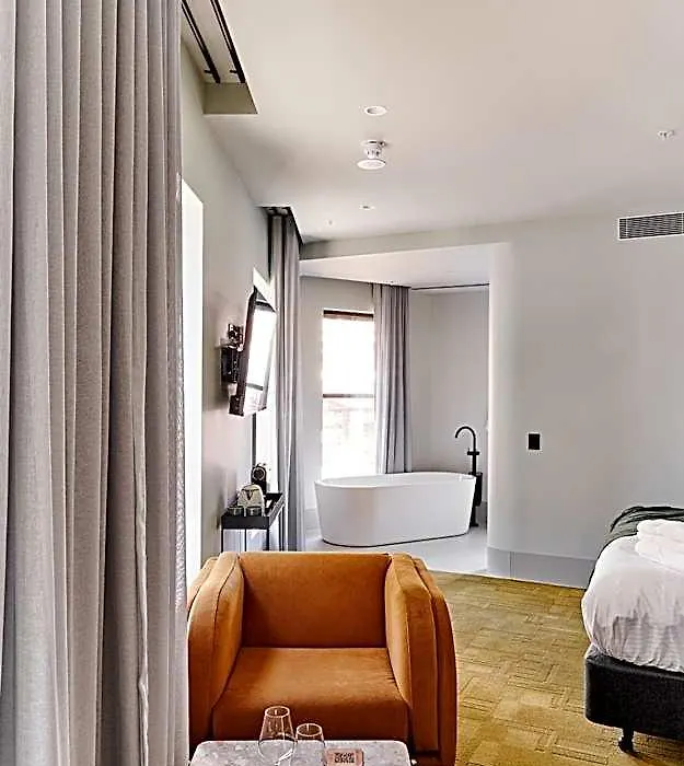 Central Club Hotel - North Melbourne-1