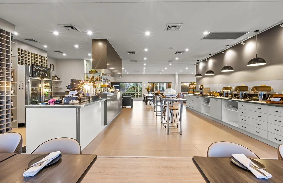 Best Western Melbourne Airport-1
