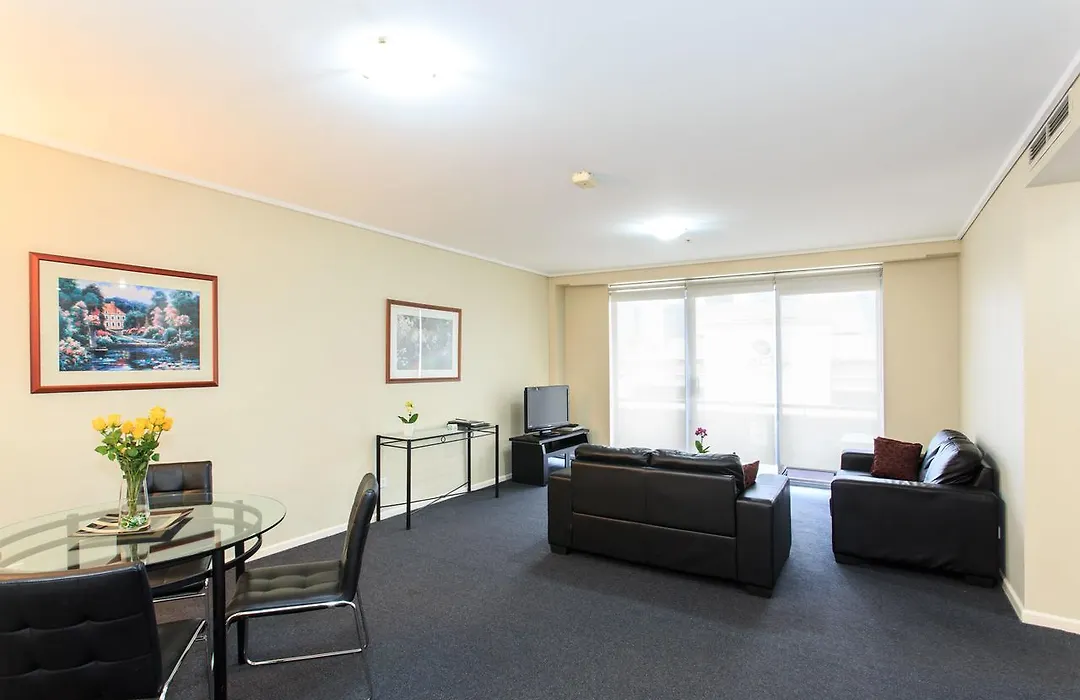 Paramount Apartments Melbourne-1