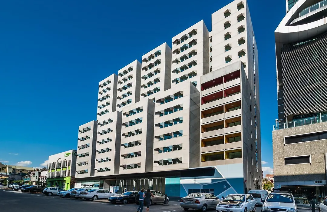 Student Village Melbourne-1