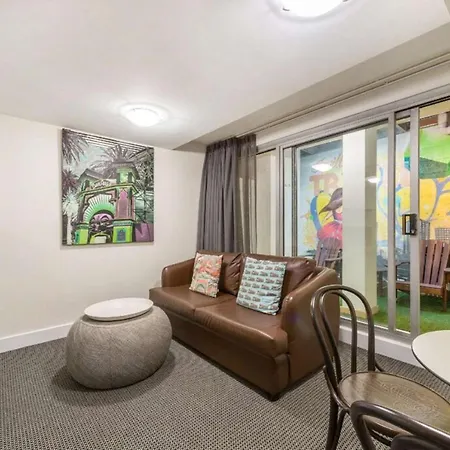 Quality Apartments Melbourne Central-2